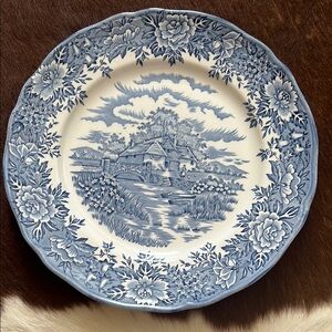 Salem ENGLISH VILLAGE BLUE Dinner Plate GREAT CONDITION